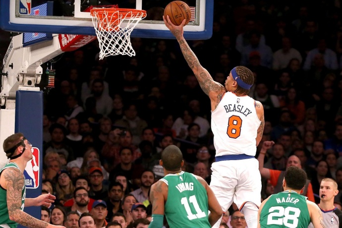 迈克尔-比斯利单挑赛力压史蒂芬森，欧文直言不敢应战