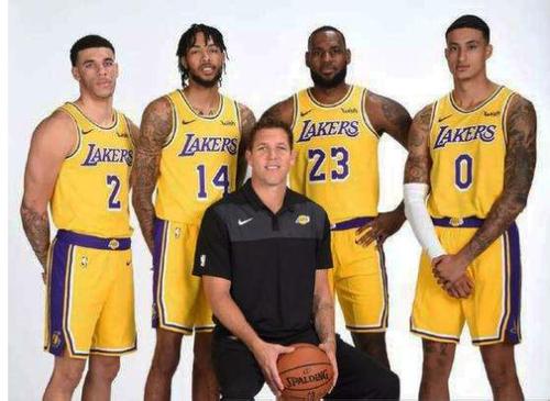 湖人迎内线补强契机：美媒建议 4 换 1 交易，舍八村塁追逐状元中锋